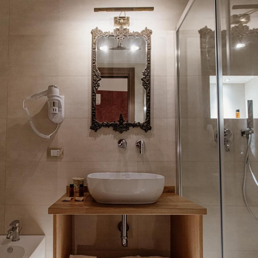 Bed & Breakfast Palazzo Giunta - Porta Marina Ortigia