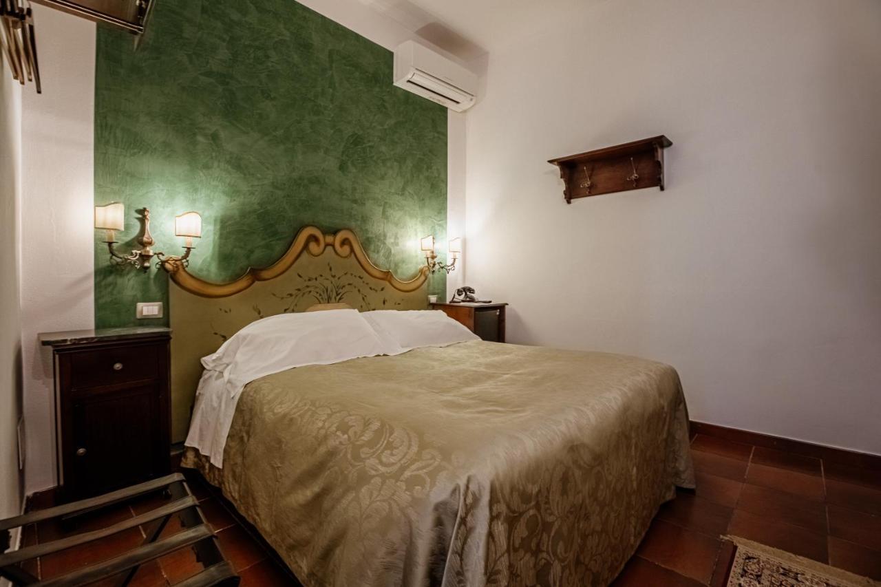 Bed & Breakfast Palazzo Giunta - Porta Marina Ortigia Syracuse