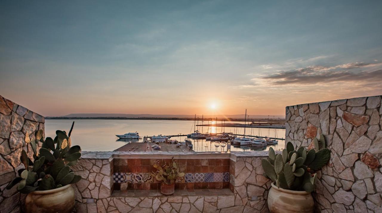 Palazzo Giunta - Porta Marina Ortigia 3* Syracuse